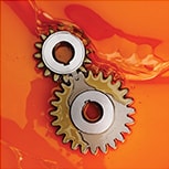 Getriebeschmierstoff orangefarben